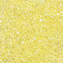 Perles Miyuki Delica (11/0) Lined Crystal Pale Yellow Luster (2.8 grammes)