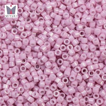 Perles Miyuki Delica (11/0) Opaque Old Rose Luster (2.8 grammes)