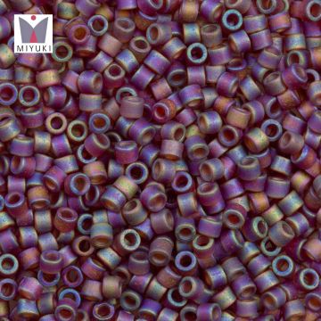 Perles Miyuki Delica (11/0) Transparent Dark Cranberry AB Matted (2.8 grammes)
