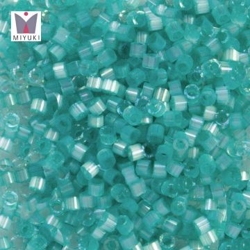 Perles Miyuki Delica (11/0) Dyed Lt.Aqua Green Silk Satin (2.8 grammes)