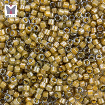 Perles Miyuki Delica (11/0) Luminous Mushroom (2.8 grammes)
