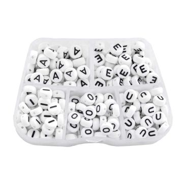 Assortiment - Perles Lettres Alphabet Voyelles (7 x 4 mm) White-Black (50 perles par lettre) 
